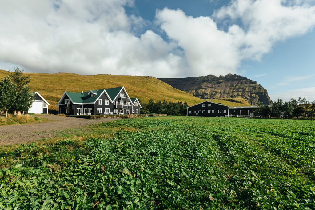 Skalakot Manor, au sud de l’Islande, art de vivre nature et sophistiqué